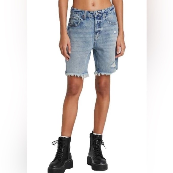 Wild Fable Women's High-Rise Wide Leg Bermuda Jean Shorts -0 NWT - Picture 1 of 4